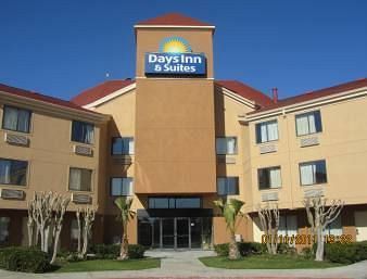 Days Inn & Suites By Wyndham Desoto Exterior foto