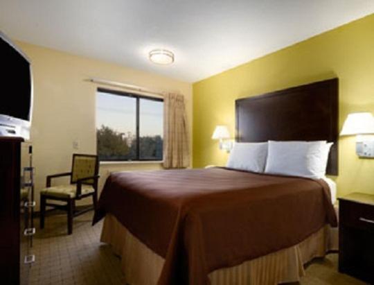 Days Inn & Suites By Wyndham Desoto Zimmer foto